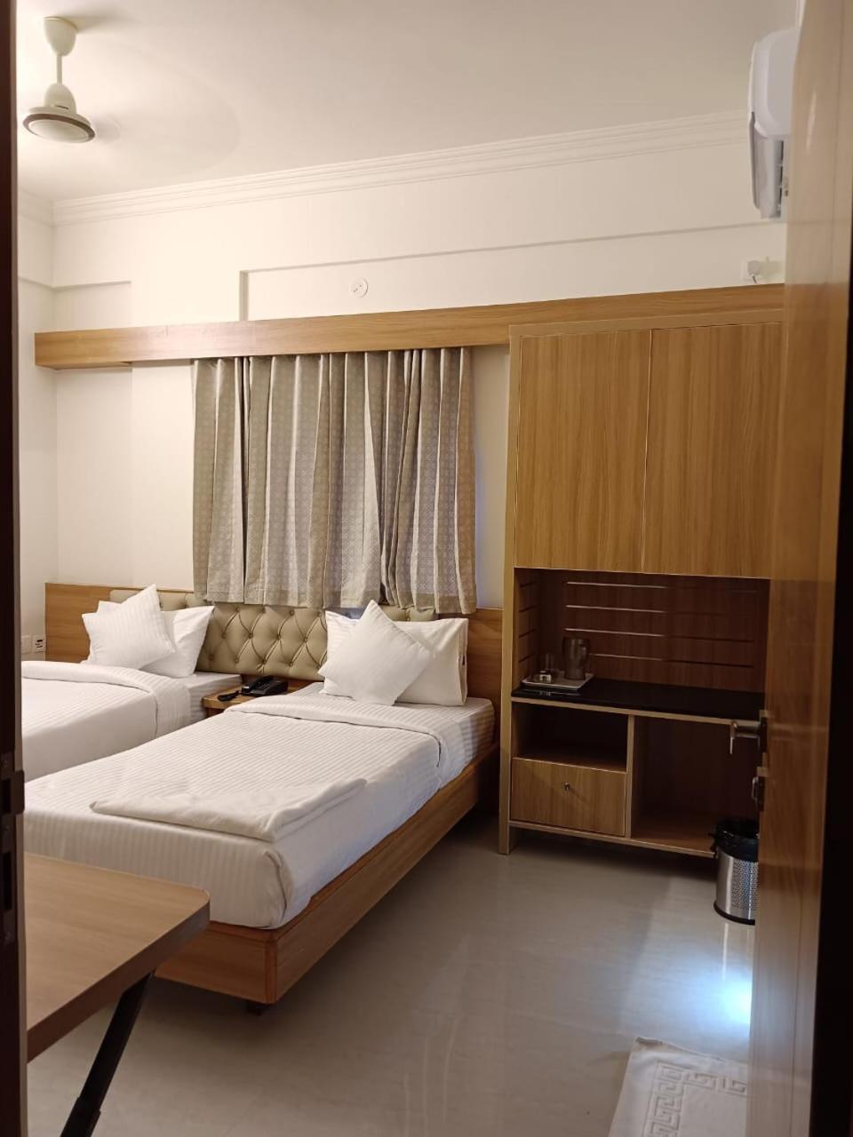 Krishna Inn 벵갈루루 외부 사진